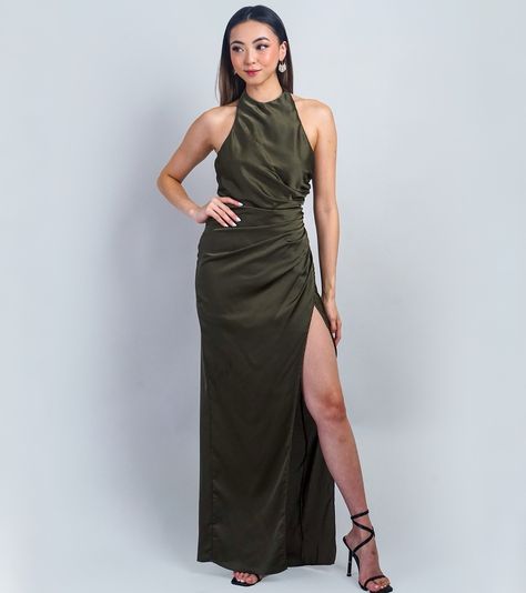 Guess What!….. Some of our bestsellers are now on sale! This Labor Day weekend get 25% off hundreds of styles online and in-store. This is the perfect opportunity for you to find something you love ❤️! Halter Wedding Guest Dress, Satin Drape Dress, Forest Green Bridesmaid Dresses, Halter Dress Formal, Green Halter Dress, Drape Gown, Chic Bridesmaid Dresses, Halter Wedding, Silk Halter Dress