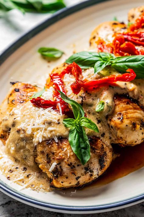 Chicken Bryan Carabbas Chicken Bryan Recipe, Chicken Bryan Carrabas Recipes, Chicken Recipes Breast, Chicken Bryan Recipe, Creamy Lemon Butter Sauce, Chicken Goat Cheese, Fall Meal Plan, Tomatoes And Goat Cheese, Chicken Bryan