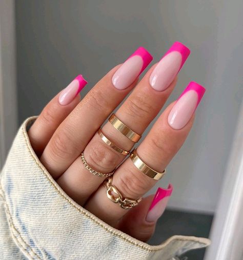 Pink Tip Nails, Bright Pink Nails, Pink French Nails, Indigo Nails, February Nails, Acrylic Nails Coffin Pink, Pink Acrylic Nails, Pretty Acrylic Nails, Short Acrylic Nails