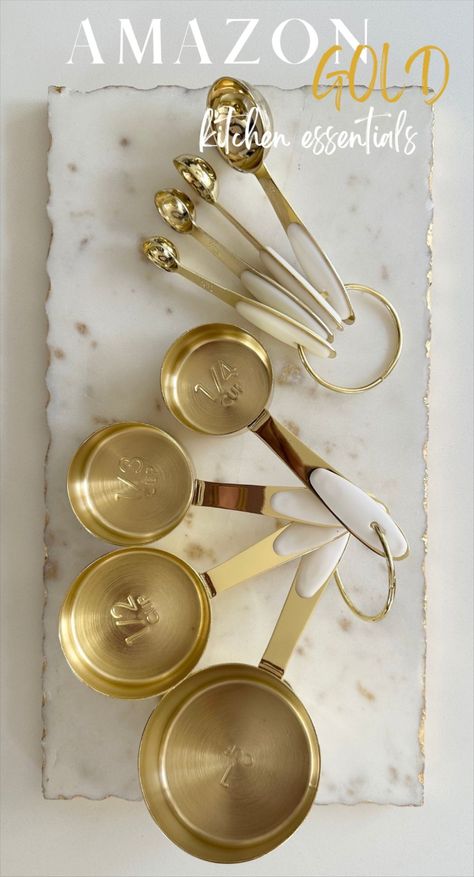 Brass Measuring Cups, Pretty Measuring Cups, Aesthetic Measuring Cups, Cute Measuring Spoons, Measuring Cups Aesthetic, Cute Measuring Cups, White And Gold Kitchen Decor, Bar Decoration Ideas, Gold Measuring Cups