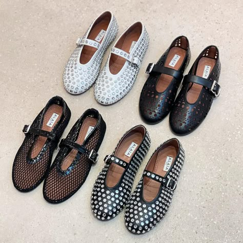 Which one is your FAVORITE? #alaia #alaiaballerina | Instagram Alaia Ballet Flats, Alaia Shoes Outfit, Alaia Shoes, Summer Workwear, Shoes For Everyday, Trend Shoes, Shoes Heels Classy, 2024 Year, A Beautiful Mess