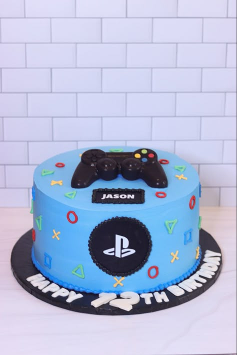 #treslechescake #gaming #gamingcake #playstation #party #recipe #chocolate #blue #boycake #baking #fashion #birthday #birthdayboy #pastel #pastelazul Playstation Birthday Cake, Pastel Gamer, Game Cake, Birthday Cake For 9 Year Boy, Gamer Cake Ideas Boys, Gamer Birthday Cake, Playstation Party, Playstation Cake, Soccer Ball Cake