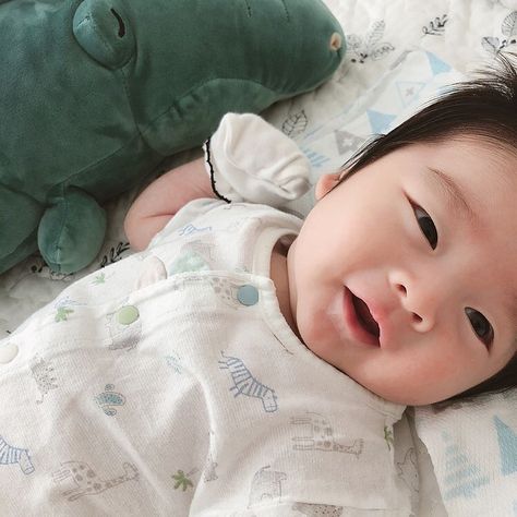 Asian Baby, Baby Tumblr, Korean Baby, Cute Asian Babies, Ulzzang Kids, Korean Babies, Baby Blog