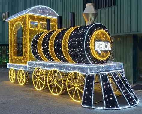 Outdoor Christmas Train Light Decoration for Sale Outdoor Christmas Train Diy, Mall Christmas Decorations, Exterior Christmas Lights, Christmas Car Decorations, Car Decoration Ideas, Christmas Parade Floats, Train Christmas, Train Light, Outdoor Christmas Decoration Ideas