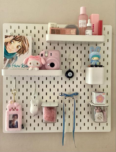 Racks For Kitchen, Bathroom Wall Shelf, Dormitory Kitchen, Pegboard Wall, Wall Mount Storage, Study Home, Study Desk Decor, Boy Girl Room, Wall Hanging Storage