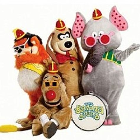 Banana Splits Banana Splits Tv Show, The Banana Splits Show, Split Movie, The Banana Splits, Banana Splits, Newest Horror Movies, Kids Cartoons, Childrens Tv, Teens Movies