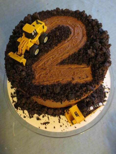 Construction Theme Cake, Construction Birthday Party Food, Construction Birthday Cake, 4de Verjaardag, Construction Theme Birthday, Construction Theme Birthday Party, Construction Cake, 2nd Birthday Party For Boys, Kids Construction