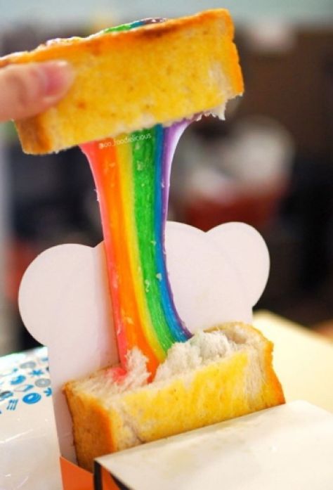 Inside China: Rainbow grilled cheese toast is the latest food craze | Richmond News Rainbow Toast, Rainbow Grilled Cheese, Rainbow Bread, Rainbow Treats, St Patricks Day Food, Cheese Toast, Rainbow Food, Disney Ideas, Delicious Snacks