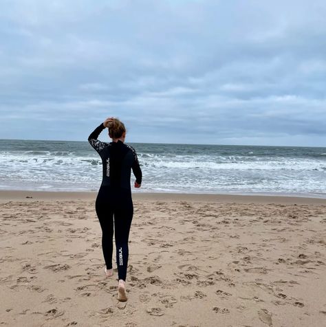 Sea swimming: How cold water swimming soothes autho-immune pain Cold Swimming, Work Prayer, 2024 Manifesting, November Vision Board, Cold Water Swimming, Dream Life Board, Routine Lifestyle, Winter Swimming, 2024 Diary