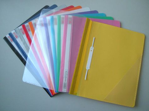 We offer plastic folder printing services in UK & Europe. Get custom plastic folders with brads and plastic folders for school at cheap price. http://www.printinggood.co.uk/Plastic-Folders Girly Stationary, Folders For School, Study Items, Home Office Cabinet, Stationary Store, Case File, Plastic Folders, Office Cabinet, Back To School Party