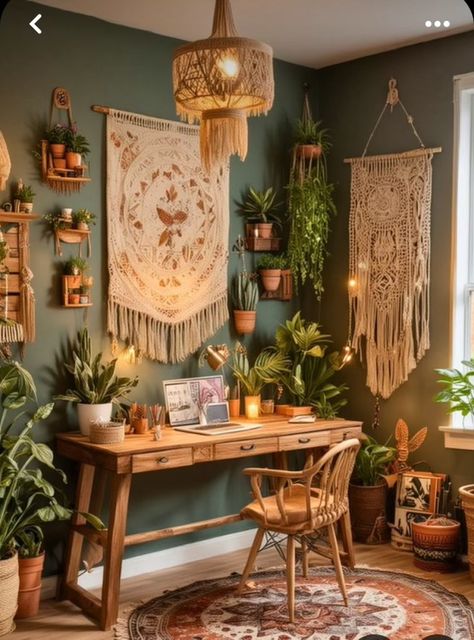 Bohemian Studio Decor, Boho Work Office Decor, Boho Podcast Studio, Botanical Office Decor, Witchy Office Ideas, Witchy Office Decor, Studio Ideas Office, Boho Gallery Wall Ideas, Office Themes Ideas Decor