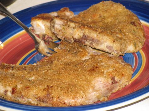 Bisquick Italian Pork Chops Recipe - Food.com Recipes With Bisquick, Oven Fried Pork Chops, Italian Pork Chops, Recipes For Pork, Boneless Pork Loin Chops, Italian Pork, Fruit Christmas, Fruit Christmas Tree, Stuffed Chicken Breasts