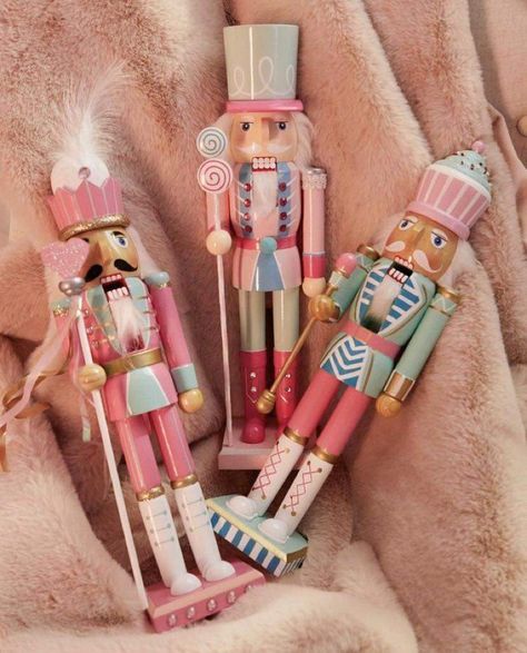 Nutcracker Christmas Decorations, Pastel Christmas, Pink Xmas, Preppy Christmas, Pink Christmas Decorations, Christmas Inspo, Pink Christmas Tree, Christmas Room, Sugar Rush