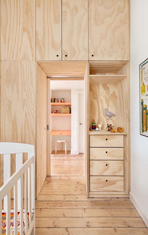 Radiata Pine Plywood Plywood Interior, Minimalist Japanese, Micro Apartment, Latest Interior Design Trends, Pine Plywood, Apartment Renovation, Tiny Apartment, Plywood Furniture, Design Del Prodotto