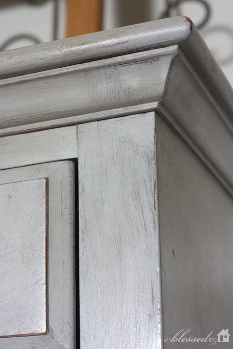 Dresser Turned Buffet Makeover Buffet Makeover, Grey Bedroom Furniture, Gray Chalk Paint, Grey Dresser, Bedroom Furniture Makeover, Painted Bedroom Furniture, Painted Cabinet, Chalk Paint Ideas, Chalk Paint Projects