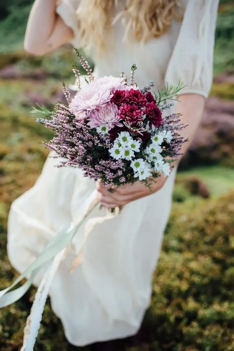 Bouquet Flowers Bride Bridal Pink Red Daisy Heather Yorkshire Moors Elopement Miss Whittingtons Photography #WeddingBouquet #WeddingFlowers #BrideBouquet #BridalBouquet #Wedding Stardew Valley Wedding, Daisy Bouquet Wedding, Heather Wedding, Yorkshire Moors, Flowers Bride, Elopement Styling, Wedding Bouquets Pink, Daisy Bouquet, Purple Heather