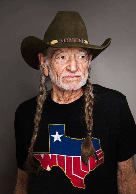 Willie Nelson | Born in Abbott, Texas Willy Nelson, The Highwaymen, Texas Music, Texas Forever, Country Music Artists, Rock N’roll, Country Music Stars, Country Music Singers, Willie Nelson