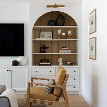 Arched Built Ins Design Ideas Built In Shelves Living Room Shiplap, Living Room Built Ins With Tv Fireplace, Built In With Tv, Tv On Wall Ideas Living Room, Built In Media Wall, Upstairs Tv Room, Bright Airy Kitchen, Kitchen Colourful, California Design Interior