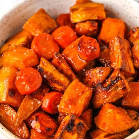 Roasted Sweet Potatoes and Carrots - Spend With Pennies Potato Carrot Recipe, Baked Bruschetta, Air Fryer Sweet Potatoes, Sweet Potatoes And Carrots, Millionaire Pie, Air Fryer Vegetables, Antipasto Skewers, Veggie Fries, Potatoes And Carrots