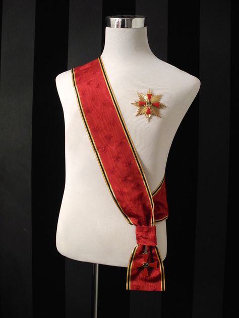 Royal Sash, Doctoral Regalia, Coronation Robes, Military Dress Uniform, Military Decorations, Medal Jewelry, Ties That Bind, Rms Titanic, Royal Dresses