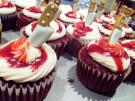 Dexter Cupcakes, Dexter Cake, Despicable Me Cupcakes, Macbeth Project, National Cupcake Day, Hot Chocolate Cupcakes, Cupcake Day, Vegan Wedding Cake, Creative Cupcakes