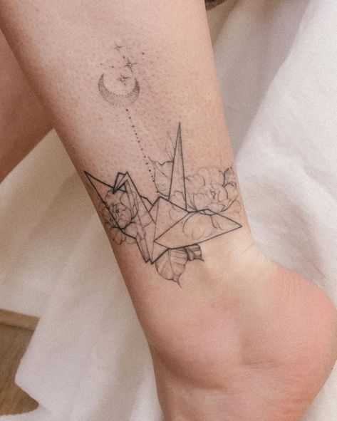 Paper Crane Tattoo, Crane Tattoo, Fine Line Art, Paper Crane, Fine Line, Geometric Tattoo, Tatting, Line Art, Body Art