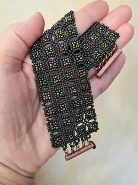 Miyuki Beads Pattern, Ankle Bracelets Diy, Seed Bead Jewelry Patterns, Crystal Bead Jewelry, Beading Jewelery, Beaded Cuff Bracelet, Bead Loom Patterns, Bead Stitching, Bead Work Jewelry