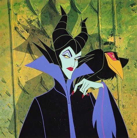 Maleficent Animated, Sleeping Beauty 1959, Evil Disney, Kids Cartoon Characters, Disney Maleficent, Princesa Disney, Favorite Cartoon Character, Old Disney, Pinturas Disney