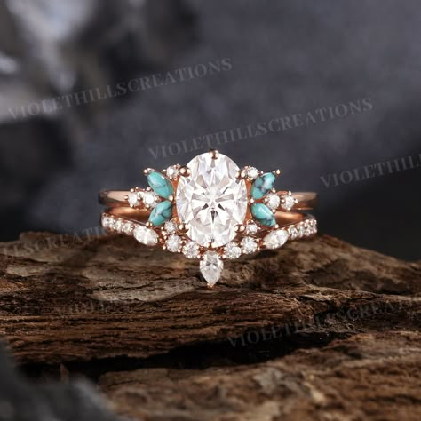 Oval Cut Moissanite Engagement Ring Set Marquise Cut Turquoise Ring Rose Gold Unique Moissanite Wedding Ring Set Anniversary Gift For Her ⨞Handmade item                                                                                                       ⨞Materials: 14k, 18k Gold, Rose gold, White gold Ring size can be choose from the selection box. ⨞Engagement ring -Center Stone - Moissanite  Shape -Oval Cut  Size -6*8mm -Side Stones - Moissanite & Turquoise  Shape -Round & Marquise Cut  Weight Western Wedding Rings Sets, Western Engagement Rings, 5mm Wedding Band, Western Wedding Rings, Country Western Wedding, Western Themed Wedding, Moissanite Wedding Ring Set, Oval Cut Moissanite Engagement Ring, Pretty Engagement Rings