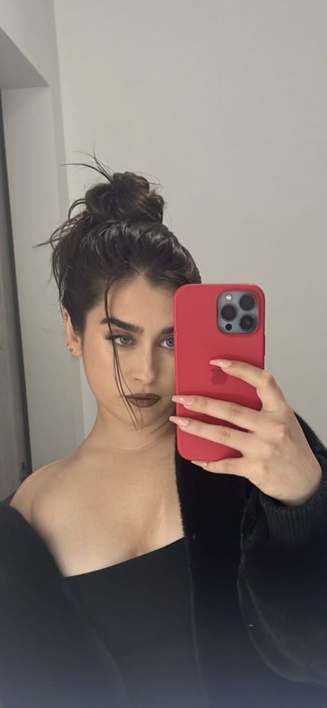 Lauren Jauregui Fierce Goddess, Celeb Face Claims, Fifth Harmony Lauren Jauregui, Fifth Harmony Lauren, Stargirl Interlude, Goddess Aesthetic, Camila And Lauren, Lauren Jauregui, Fifth Harmony