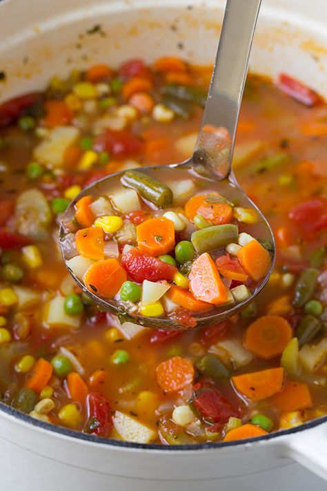 The 50 Most Delish Vegetable Soups   - Delish.com Vegetable Soup Recipe, Fast Recipes, Vegetable Soup Recipes, Cooking Classy, Recipes Vegan, Soup And Sandwich, Goulash, Minestrone, Vegetable Soup