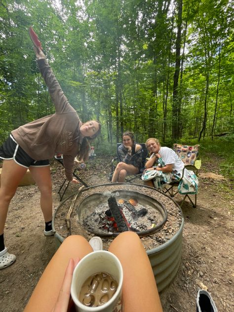 Daglig Motivation, Summer Vision, Camping Aesthetic, Summer Plans, Summer Goals, Granola Girl, Summer Bucket List, Summer Feeling, Camping Life