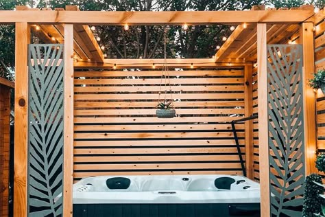 Hot Tub Room Hot Tub Corner, Hot Tub Area Ideas, Hot Tub Shelters, Hot Tub Pergola, Hot Tub Privacy, Hot Tub Area, Hot Tub Landscaping, Hot Tub Surround, Hot Tub Designs