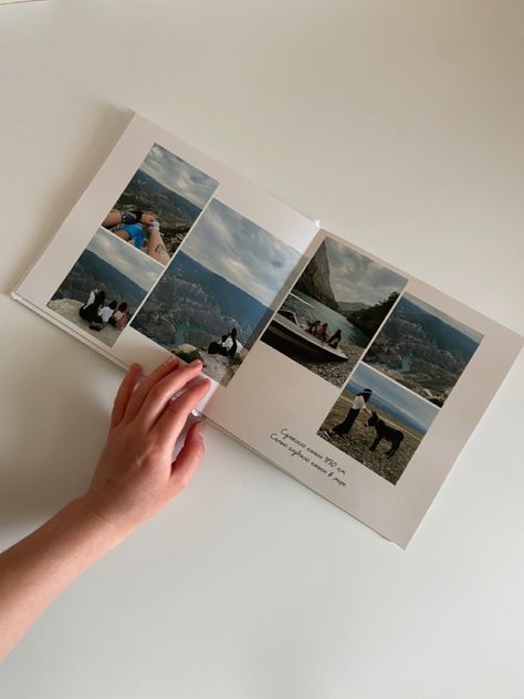 Couple Album Design, Photobook Inspo Aesthetic, Making Photo Albums, Photobooks Aesthetic, Photo Album Inspiration, Travel Photo Album Layout, Aesthetic Photo Album Cover, Photo Album Ideas Aesthetic, Photo Book Design Ideas