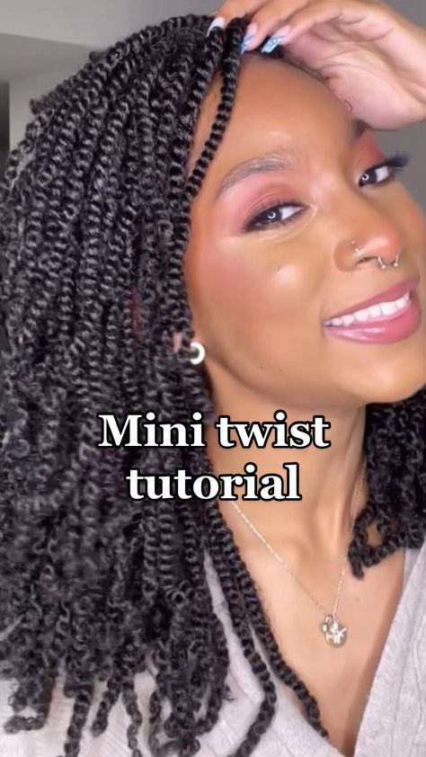 Small Spring Twists Short, Spring Twist Hairstyles Medium, Small Marley Twists Short, Marley Twist Hairstyles Medium, Marley Twist Hairstyles Short, Short Marley Twists Styles, Human Hair Twists Extensions, Small Twist Braids Hairstyles, Long Mini Twists With Extensions