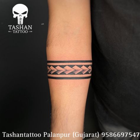 လက်ပက် Tattoo, Hand Band Tattoo For Men Design, Maori Arm Band Tattoo Designs, Warrior Band Tattoo, Hand Belt Tattoo For Men, Wrist Band Tattoo Men Design, Tatoos Men Ideas Hand, Wrist Band Tattoo Men, Belt Tattoo For Men