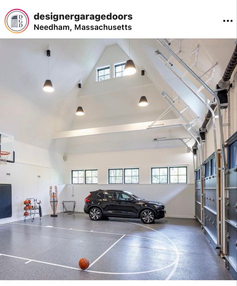 Garage Bump Out Addition Storage, Barndominium With Indoor Basketball Court, Half Court Basketball Indoor, Basketball Hoop In Garage, Indoor Basketball Court Gym, Basketball Shop Design, Shop Basketball Court, Shed With Basketball Court, Residential Basketball Court