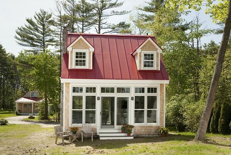 Tiny Homes - Inside an Adorable Bungalow Tiny House Cottage, Small House Living, Granny Pod, Small Cottages, A Small House, Tiny Cottage, Charming House, Red Roof, Guest Cottage