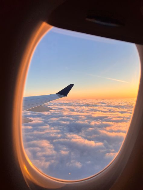 Plane, vacation, flying, sunrise view, sunrise from plane, on vacation, views Airplane Window View, Plane Photos, Plane Window, Vision Board Pics, Airport Aesthetic, Patong Beach, Airplane Window, Vision Board Photos, Vision Board Pictures