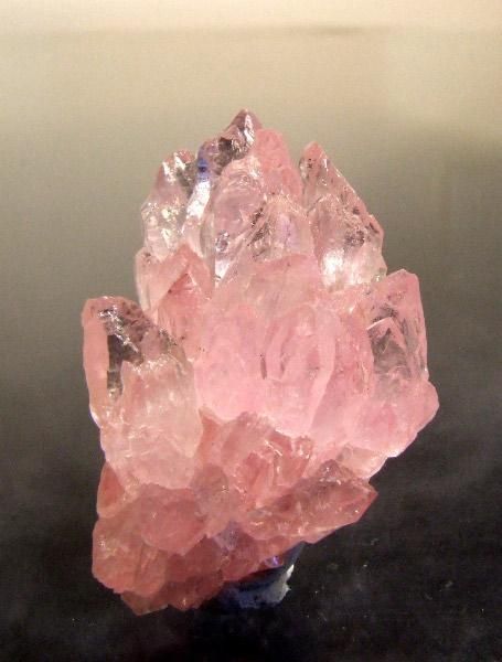 chunk of rose quartz - luscious Mother Love, Kuan Yin, Pretty Rocks, Beautiful Rocks, Mineral Stone, Minerals And Gemstones, Rocks And Gems, Chakra Stones, Precious Gems