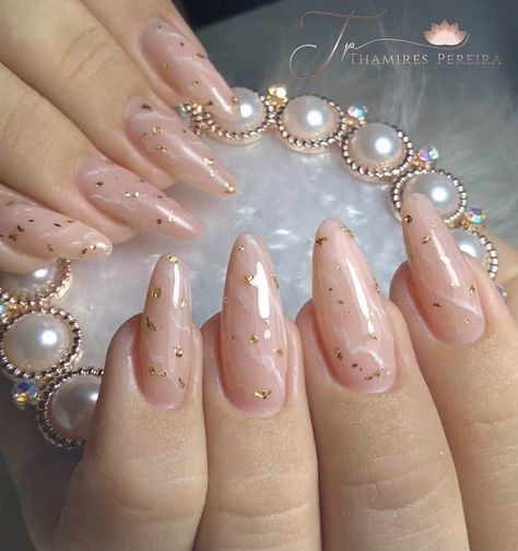 Nude Nails With Charms, Nude Nails With Gold Accent, Nails With Gold Accent, Nude Nails With Gold, Gel Ideas, Nails With Charms, Nails With Gold, Nude Polish, Glitter Accent Nails