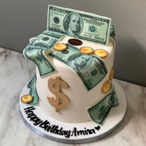 Mary Shane Delos Reyes on Instagram: "#money #cake #dollarbills #gold #coin #birthday #cakedesign #cakesofinstagram" Dollar Bill Cake, Floral Cake Birthday, Money Birthday Cake, Money Birthday, Cake Design For Men, Cake Designs For Kids, 20 Birthday Cake, Cake For Boyfriend, 25th Birthday Cakes