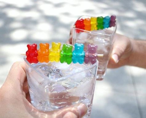 Celebrate #Pride by adding a #rainbow of #gummybears to your #cocktails! #gaypride #drinks #nyc Pride Party Ideas, Pride Brunch, Pride Food, Rainbow Cocktail, Rainbow Drinks, Pride Ideas, Coming Out Party, Pride Event, Pride Week