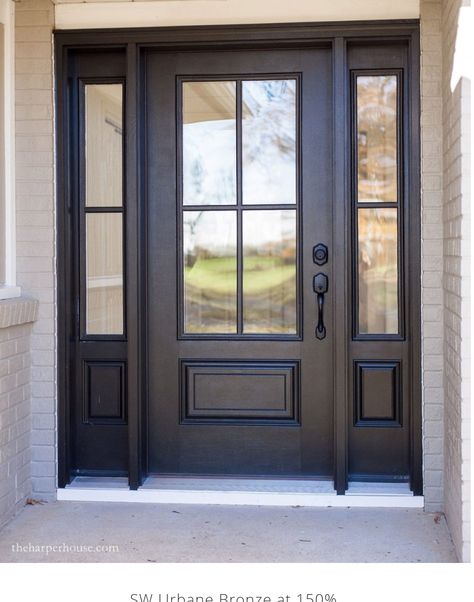 Sherwin Williams Urbane Bronze 150% Farmhouse Interior Door, Modern Farmhouse Interior Doors, Fixer Upper Paint Colors, Farmhouse Interior Doors, Modern Farmhouse Paint Colors, Vstupná Hala, Porte In Ferro, Black Front Door, Interior Door Knobs