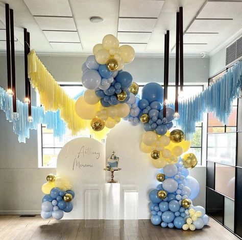 Blue Yellow White Decorations, Yellow Blue Decoration Party, Blue White Yellow Balloon Garland, Blue And Yellow Birthday Party Decor, Blue And Yellow Backdrop, Summer Balloon Garland, Yellow Birthday Parties, Cat Baby Shower, Blue Party Decorations