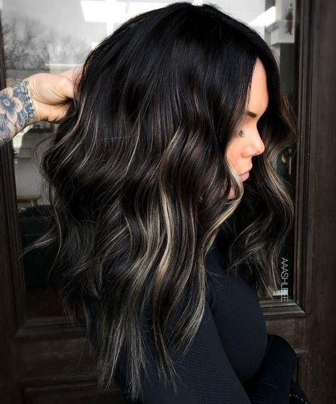 Subtle Peekaboo Highlights for Black Hair Hairstyle With Highlights, Black Hair With Lowlights, Highlights For Black Hair, Black Balayage, Dark Black Hair, Purple Hair Highlights, Long Hair Highlights, Blonde Lowlights, Black Hairstyle