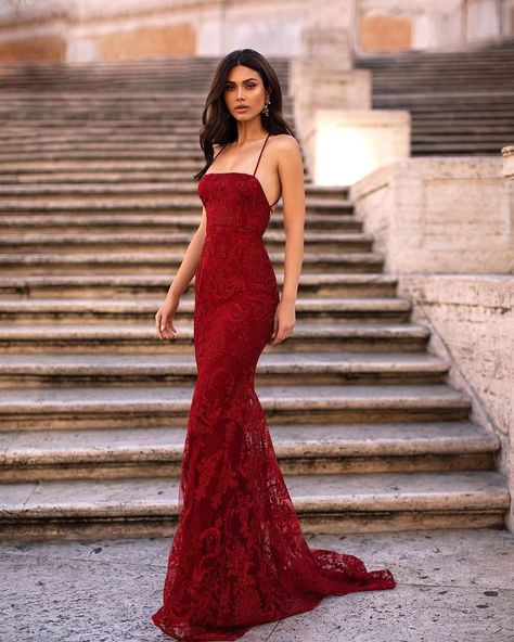 Alamour™ on Instagram: “This week shipment is almost sold out from the new Rome Collection. Secure your dream gown before it’s gown. We won’t be restocking once…” Red Ball Gowns, Alamour The Label, Prom Evening Dresses, Cute Prom Dresses, Red Prom, Red Gowns, Pretty Prom Dresses, Grad Dresses, Prom Outfits