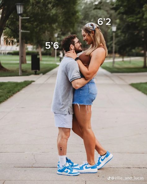 Tall Women Short Men, Tall Girlfriend, Taller Girlfriend, Tall Girl Short Guy, Equestrian Style Outfit, Short Guy, Short Couples, Tall Girl Fashion, Couple Poses Reference