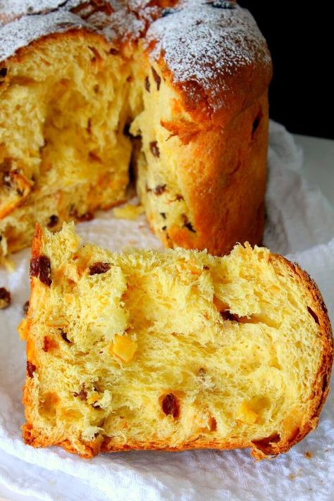 Traditional Panettone Recipe, Panettone Cake, Panettone Bread, Italian Panettone, Panettone Recipe, Desserts Fruit, Puff Pastry Desserts, Christmas Bread, Italian Cake