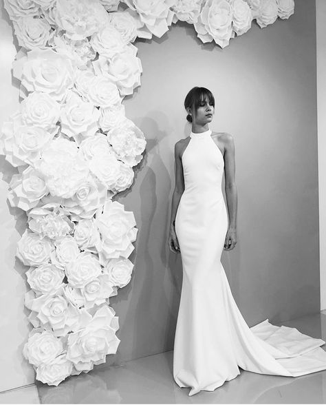 High Neck Classic Wedding Dress, Halter Neck Midi Wedding Dress, High Neck Wedding Dress With Veil, Halter Wedding Dress With Veil, Halter Wedding Dress With Gloves, Halter Satin Wedding Dress, Boatneck Wedding Dress, Halter Wedding Dress Simple, Horrible Wedding Dress